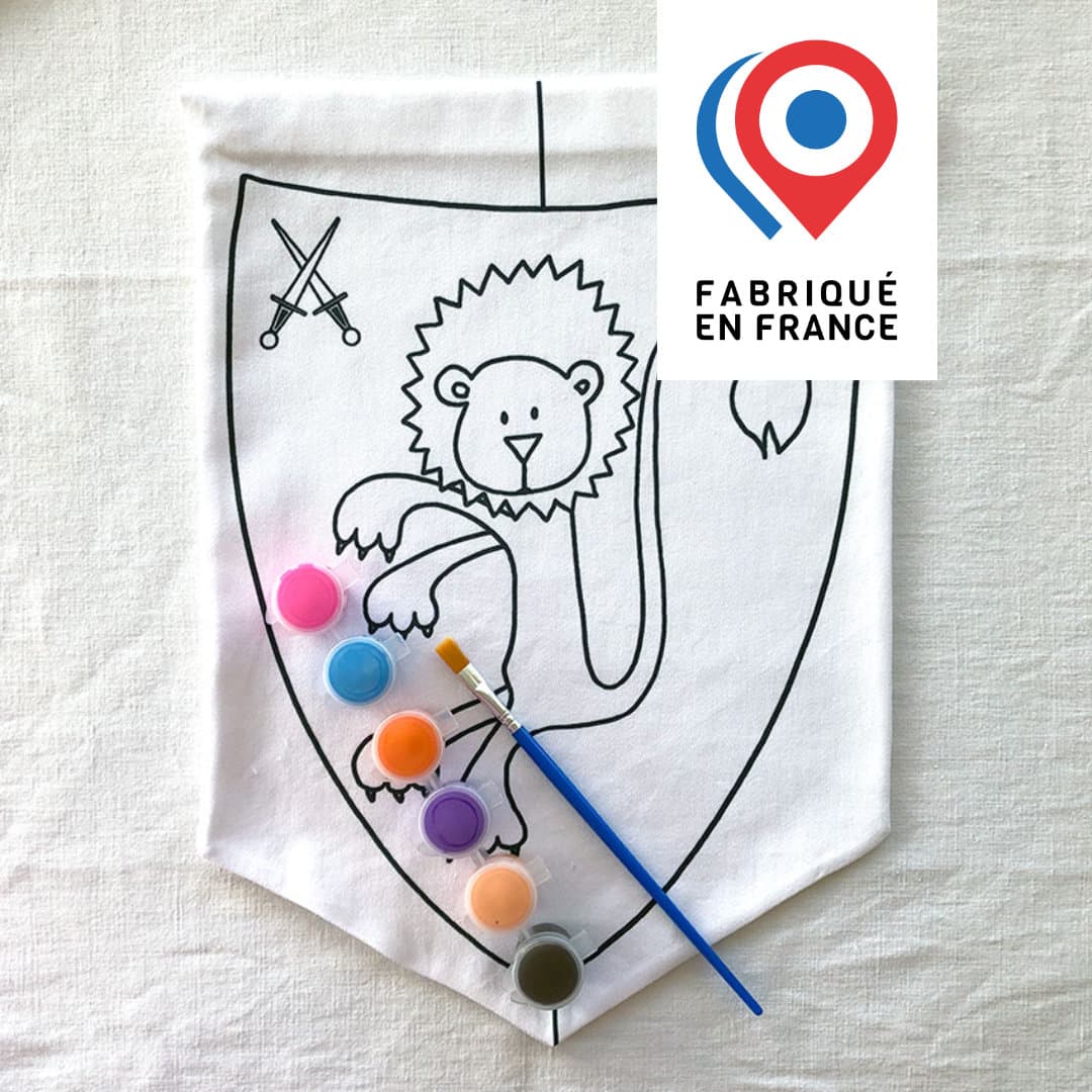 KIT CRÉATIF - Blason Lion en tissu à peindre (avec godets de peinture)