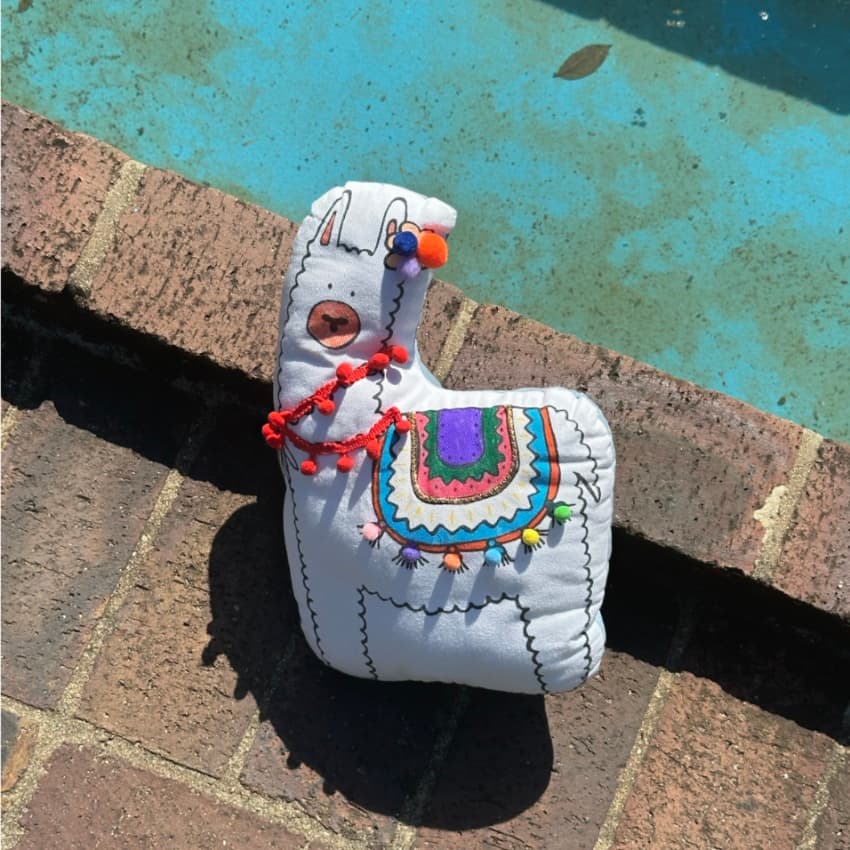 KIT CRÉATIF - Mon coussin Lama à personnaliser - Raoul le lama grognon