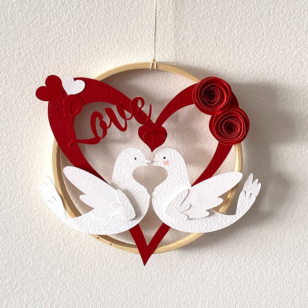 KIT CRÉATIF – fabrique une déco LOVE avec un cercle en bois – à coller - vue 3