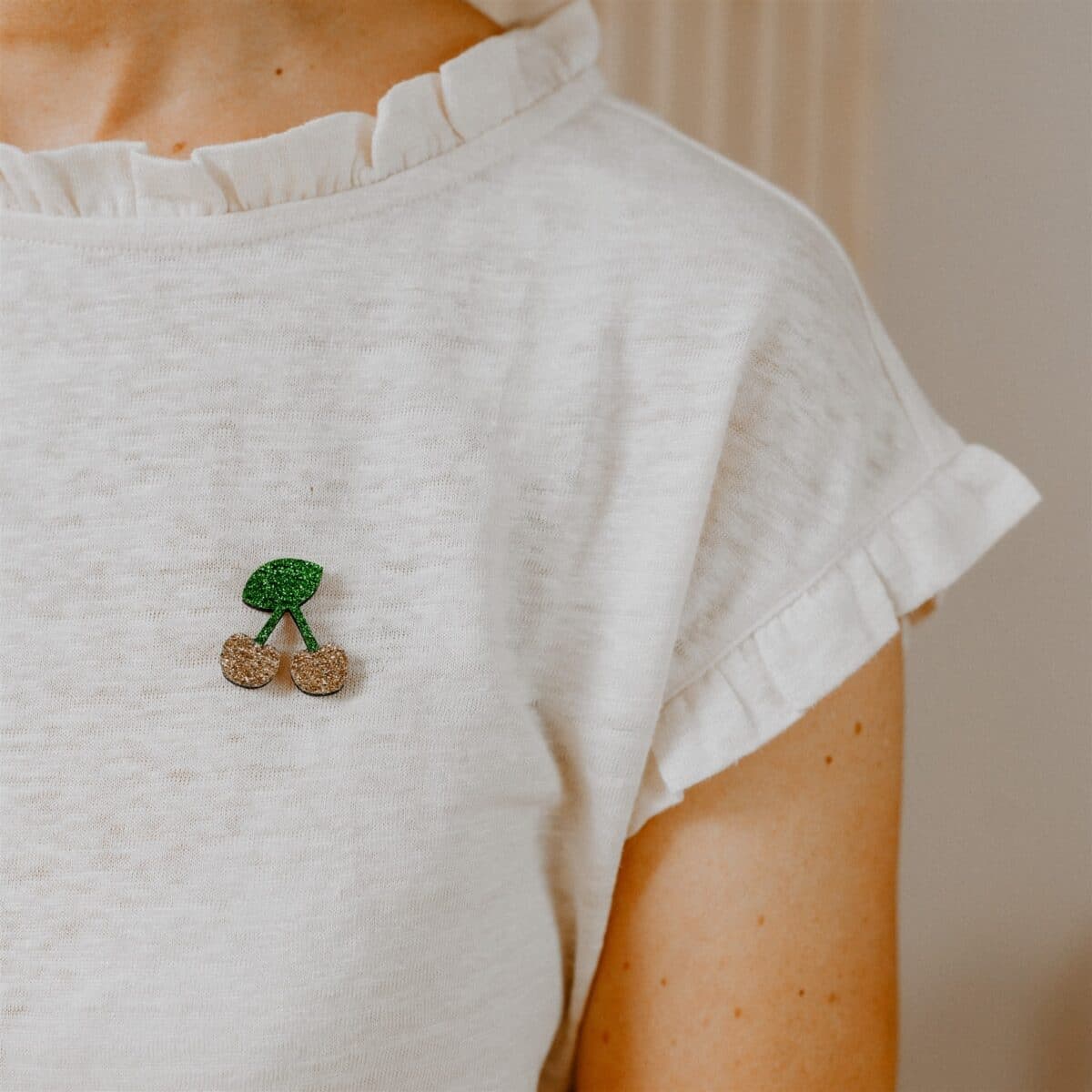 Pin's feutrine pailletée - Cerise - vue 5